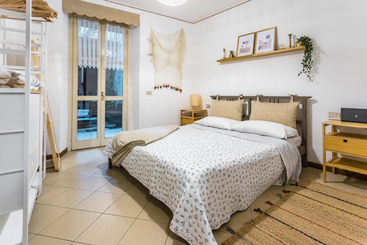 ורנה Lago Azzurro Apartment מראה חיצוני תמונה