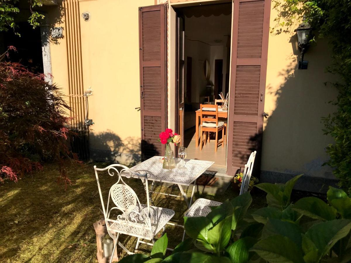 ורנה Lago Azzurro Apartment מראה חיצוני תמונה